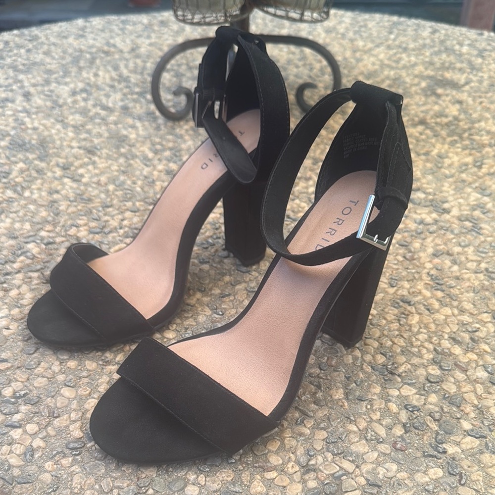 Torrid Black Ankle Strap Heels 8W